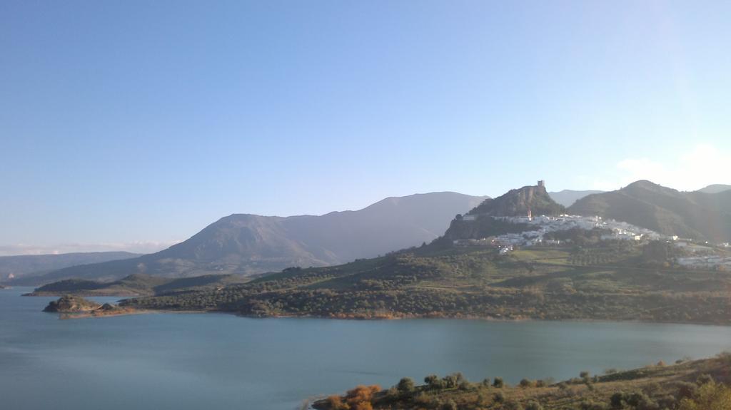 Casas Azahar Vendégház Zahara De La Sierra Kültér fotó