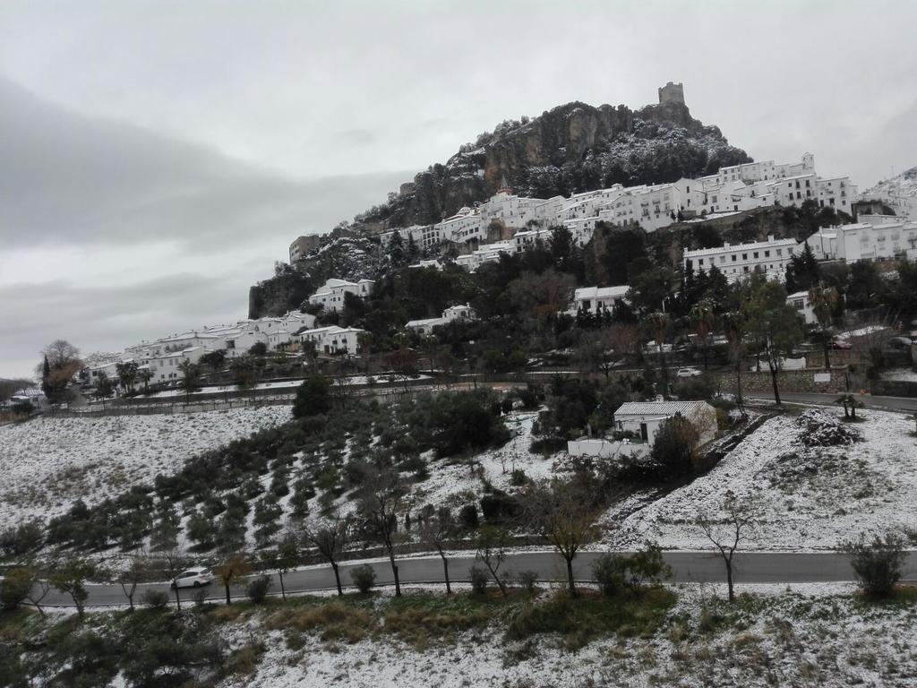 Casas Azahar Vendégház Zahara De La Sierra Kültér fotó